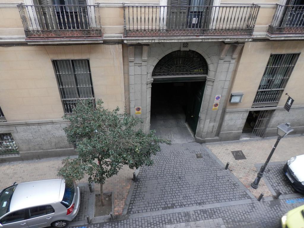 Hostal Del Pez Azul Madrid Extérieur photo